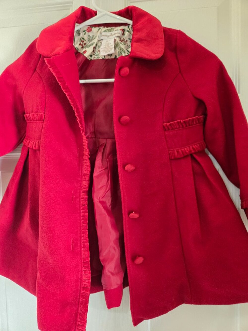 Tommy Bahama red 4t winter coat - Picture 4 of 7